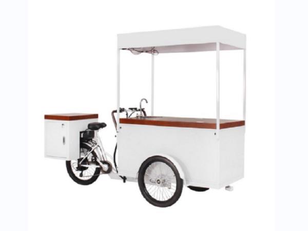 Beat the Heat with the Freezer Bike's Mobile Ice Cream Machine