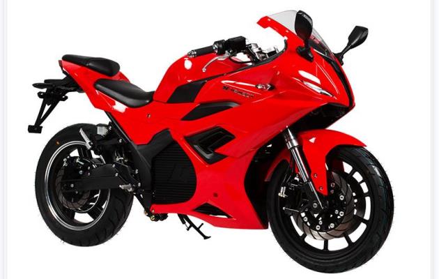 What's the difference between a scooter and a motorcycle?